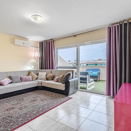 Red Large Family Apartment, Three Floors, 10 Guests Costa Adeje  Zewnętrze zdjęcie