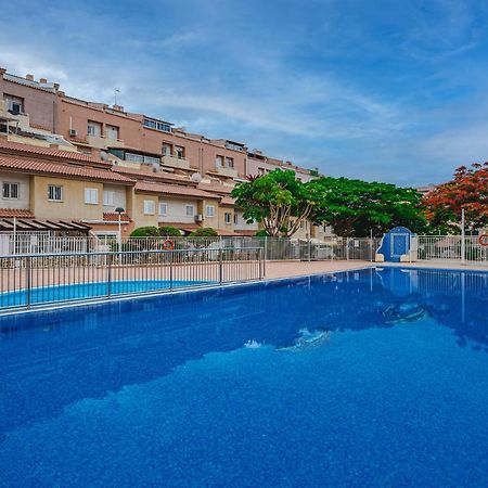 Red Large Family Apartment, Three Floors, 10 Guests Costa Adeje  Zewnętrze zdjęcie